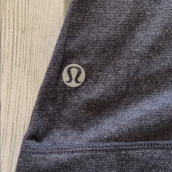 Lululemon Tank Top Size 4 With Side Pull Strings - Picture 7 of 10